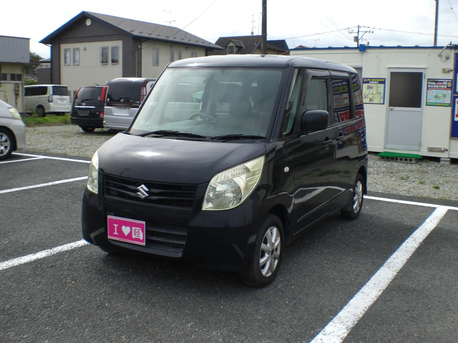 パレット 《車買取専門店ピース》 新品タイヤ＆新品バッテリー付 保証１年 車検２年 修復履歴無し ＥＴＣ スマートキー タイミングチェーン ／ 【交換パーツ】エンジンオイル スパークプラグ ファンベルト ACベルト ラジエーターコアのサムネイル