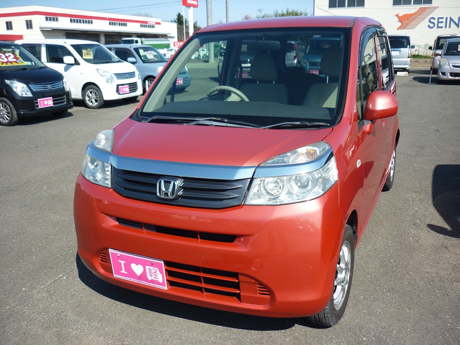 ガクト特選車ライフG 新品タイヤ＆新品バッテリー付 保証１年 車検２年 オートマ タイミングベルト交換済み バックカメラ付きのサムネイル