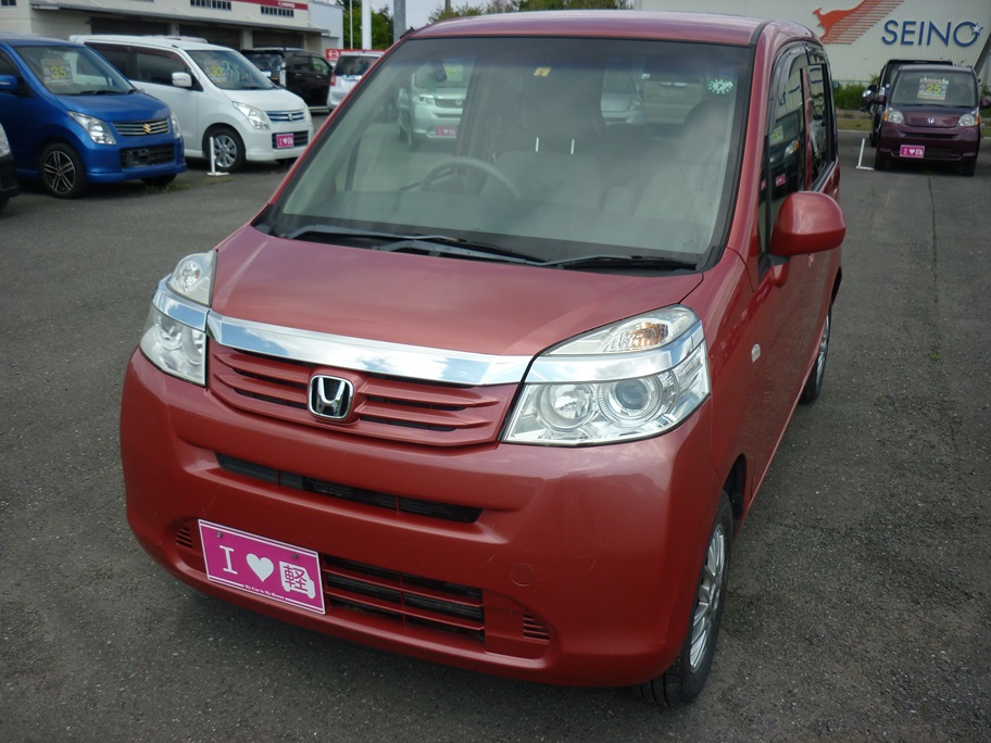 格安車ライフG タイヤ＆バッテリー現状 車検２年付 オートマ 4WD デフオイル交換済み タイミングベルト交換済み バックカメラ付きのサムネイル