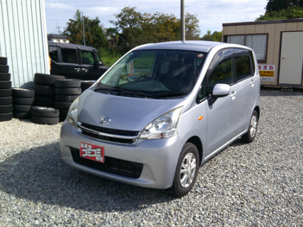 ムーヴ X 《低価格車コーナー》 車検２年付、自社保証付、登録諸費用・R券込み、タイヤ＆バッテリー現状、店頭お渡し／修復履歴無し タイミングチェーンのサムネイル