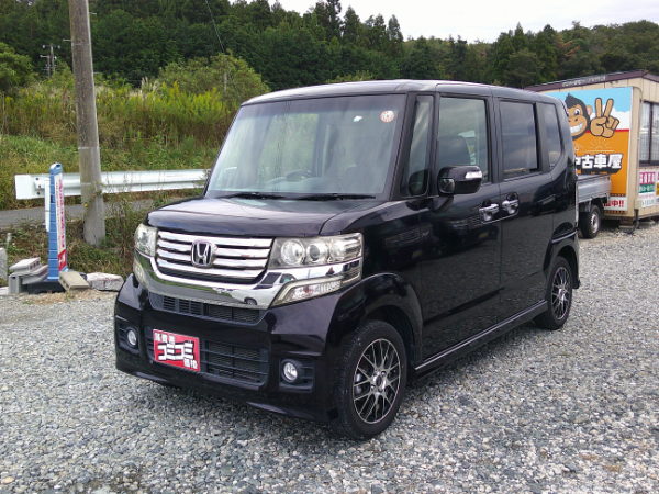 N-BOXカスタム Ｇ・ターボパッケージ 新品タイヤ＆新品バッテリー付 外部保証３年 車検２年 修復履歴無し ナビ バックカメラ ETC スマートキー 両側パワースライドドア タイミングチェーン 福島県内＆宮城県内陸送無料のサムネイル