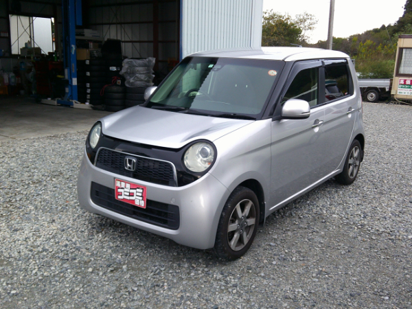 N-ONE ツアラー・ＳＳパッケージ 《低価格車コーナー》 車検２年付、自社保証付、登録諸費用・R券込み、タイヤ＆バッテリー現状、店頭お渡し／ターボ ETC ナビ バックカメラ タイミングチェーンのサムネイル