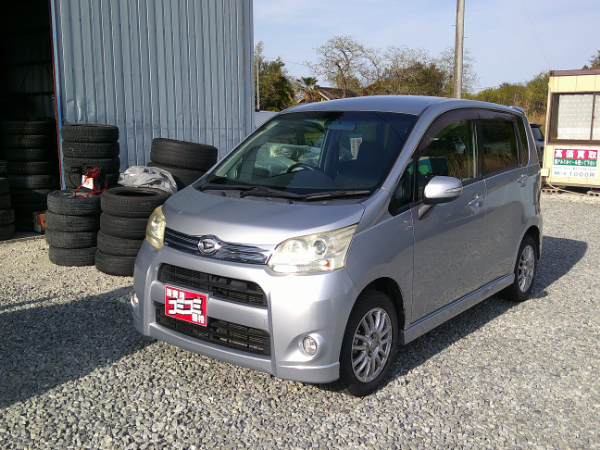 ムーヴ カスタムG 《低価格車コーナー》 車検２年付、自社保証付、登録諸費用・R券込み、タイヤ＆バッテリー現状、店頭お渡し／ナビ タイミングチェーンのサムネイル