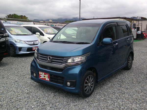 N-WGN カスタムG ４WD 《低価格車コーナー》 車検２年付、自社保証付、登録諸費用・R券込み、タイヤ＆バッテリー現状、店頭お渡し／ナビ バックカメラ タイミングチェーンのサムネイル