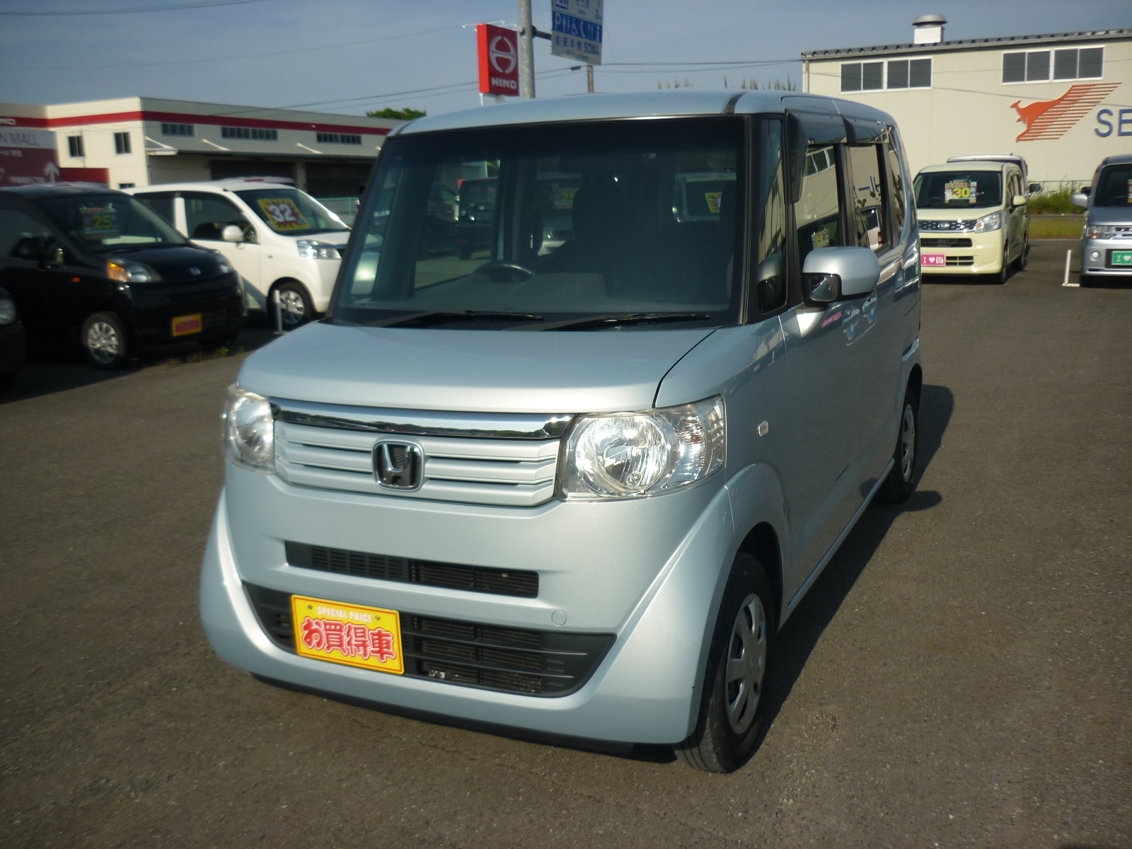 格安車N BOX G・Lパッケージ タイヤ＆バッテリー現状 車検2年付  オートマ バックカメラ付 左側電動スライド ファンベルト・CVTフルード交換済み タイミングチェーンのサムネイル